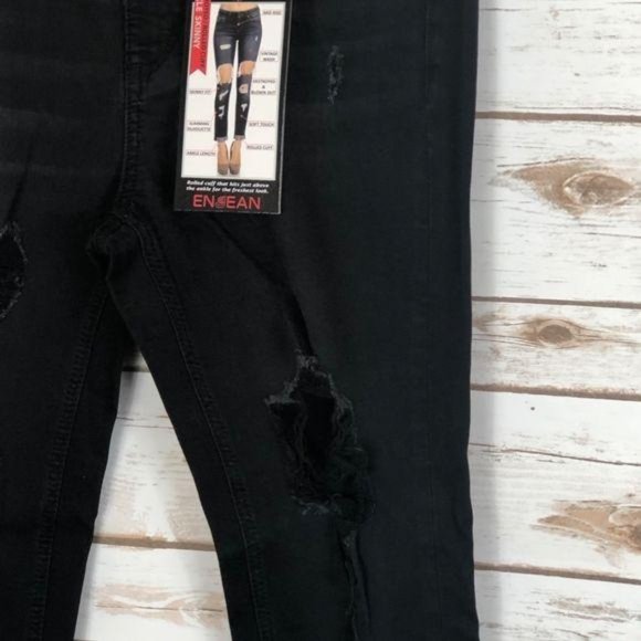 Black Distressed & Destroyed Jeans - Picture 6 of 7